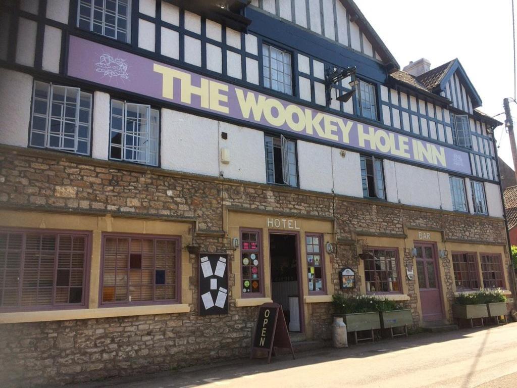The Wookey Hole Inn Wells Eksteriør bilde